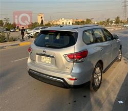 نیسان پاسفایندەر